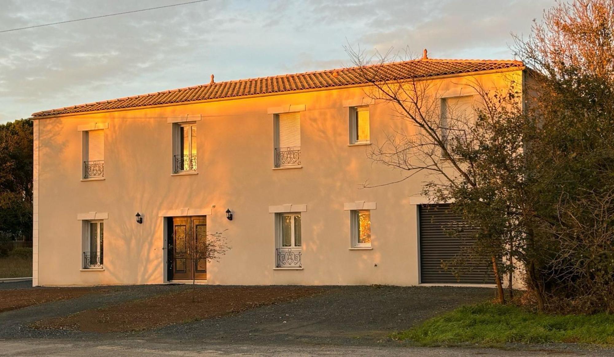 Le Bonheur De L'Instant Hotel Saint-Medard-d'Aunis Exterior photo